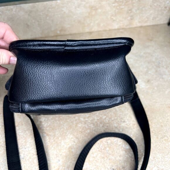 Hi-Pro Camera Lens Crossbody Bag Black - Picture 5 of 14